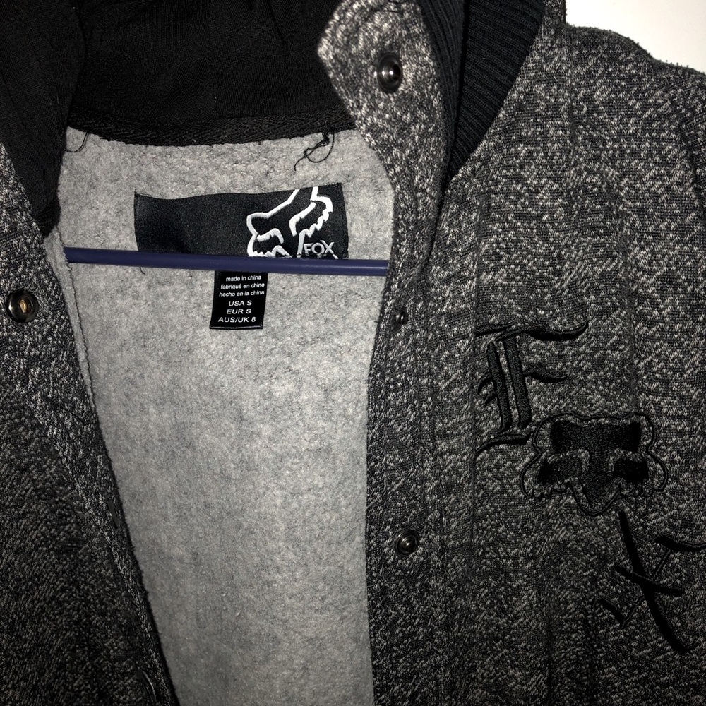 Fox jacket - Picture 3 of 3
